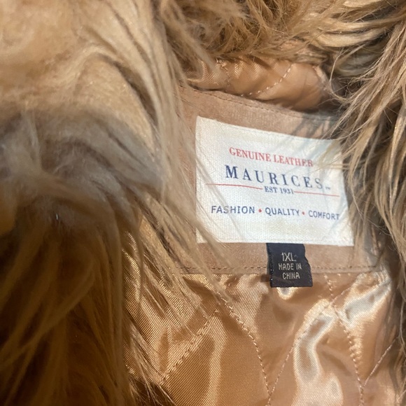 Vintage 90’s/y2k genuine leather tan jacket with clasp - Picture 12 of 13